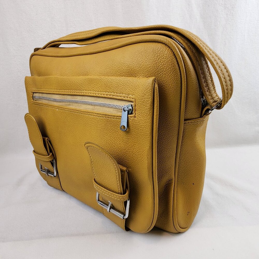 VTG '70s Gold Travel Bag Airway | Belt Strap